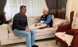 Kimlikte 113, Gerçekte kaç yaşında olduğu bilinmiyor