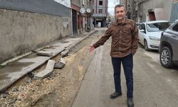 Altyapı çalışmaları sırasında bozulan sokağın onarılması bekleniyor