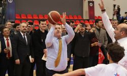 Bakandan NBA’yi kıskandıran performans!