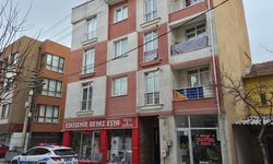 Eskişehir'de bir şahıs üvey babasını bıçakladı