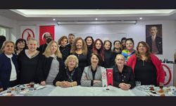 Karavulhane” Oyunu Gazetecilere İthaf Edildi"