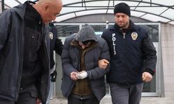 Üvey oğlu tarafından bıçaklanan adam hayatını kaybetti