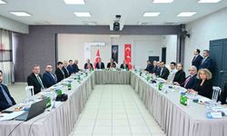 Vali Yılmaz'dan başarılı İŞKUR personeline teşekkür belgesi