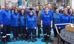 Ataç ödül alan firmayı kutladı