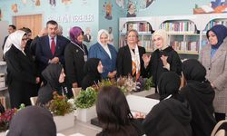 Ayşen Gürcan, TOGEM-DER “22 Okul 22 Kütüphane” Projesi Açılışına Katıldı