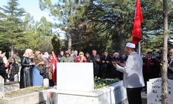 Büyükşehir şehitleri ve  vefat eden gazileri unutmadı