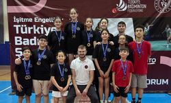 İşitme Engelliler Badminton Türkiye Şampiyonası’nda Eskişehir Rüzgârı