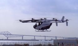 Japon firmanın uçan arabası ilk kez Tokyo semalarında