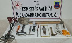 Kaçak kazı yapan 3 şüpheli suçüstü yakalandı