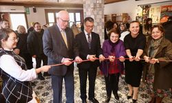 Şehrin Ateşi Seramik Galerisi’nde 10. Sergi: Gökçe Uysal Başer’den “Sınırlar”