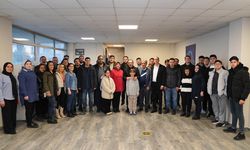 Sorgulamaktan ve umut etmekten vazgeçmeyin