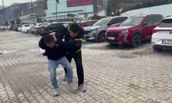 Kadınlar tuvaletinde kabine saklanarak 15 kadının fotoğraf ve videosunu çeken erkek şahıs hayrete düşürdü