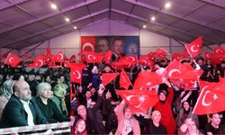 Eskişehir'de milli maç coşkusu Dede Korkut Parkı’na sığmadı