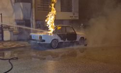 Eskişehir'de park halindeki LPG'li araç küle döndü