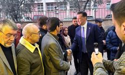 Hatipoğlu, Sarıcakaya'da vatandaşlarla bir araya geldi