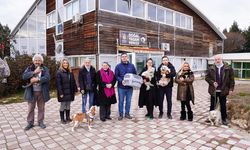 Tepebaşı patili canlara yuva oluyor, yuva buluyor