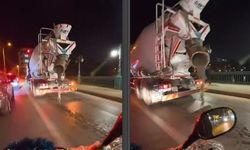 Yola beton dökerek seyreden mikser kameraya yansıdı
