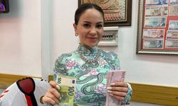 Bir anlık dalgınlıkla verilen 100 euro'yu müşteri geri getirdi