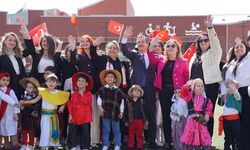 Çocuklar bayramını tepebaşı’nda kutladı