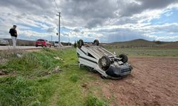 Eskişehir'de savrulan araç takla attı: 2 hafif yaralı