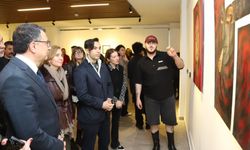 “Spatium” sergisi sanat sokağı’nda açıldı