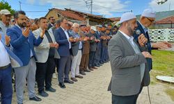 Büğdüz’de yağmur duasına yoğun katılım