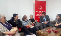 İYİ Parti’den huzurevinde bayram ziyareti