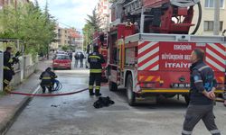 Yangında sürünerek kaçmaya çalışan kadının durumu ağır