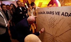 Ahşapta hayat bulan eserler müzedeki yerini aldı