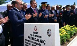 15 Temmuz Şehidi Fatih Dalgıç kabri başında dualarla anıldı