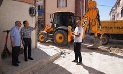 Başkan Ataç Yenimahalle’de çalışmaları inceledi
