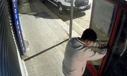 Çocuklar meşrubat için dolabı böyle zorladı