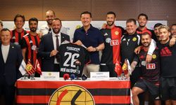 Europen, Eskişehirspor’un forma sırt sponsoru oldu