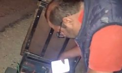 Kaza yapan engellinin yardımına koştular