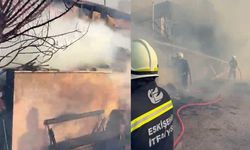 Saman balyalarından çıkan yangın eve sıçradı