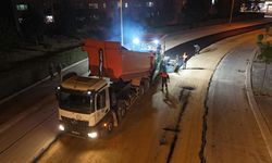 Şehir uyurken büyükşehir ekipleri gece boyunca mesaide
