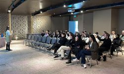 Tepebaşı belediyesi’nden otel çalışanlarına toplumsal cinsiyet eşitliği eğitimi