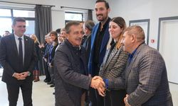 Başkan Ataç'tan Yeni Parti'nin seçim noktasına ziyaret