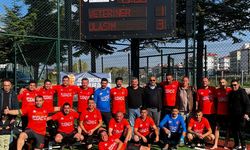Belediye çalışanları futbol turnuvasında çeyrek final heyecanı