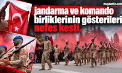 Cumhuriyet coşkusu: komandolar nefes kesti