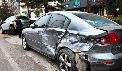 Eskişehir'de alkollü sürücü 7 aracı doğradı!