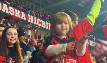 Mithat Körler’den yeni Eskişehirspor marşı