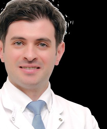 Burun estetiğinin yüze uyum sağlaması önemli