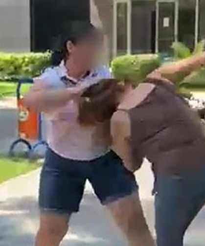 Kocası ve sevgilisini parkta bastı