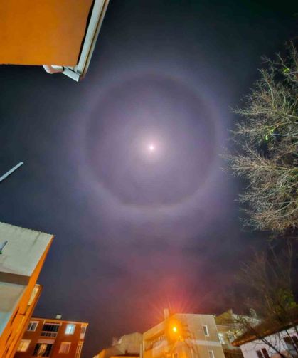 Muratlı semalarında 'Ay Halesi' görüldü