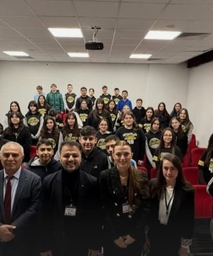 Emirdağ Mithatpaşa Ortaokulunda 'Bilim Odaklı Buluşma' projesi