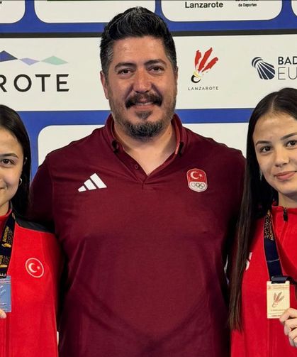 Eskişehirli milli sporcu ikizlerden Avrupa'da önemli başarı