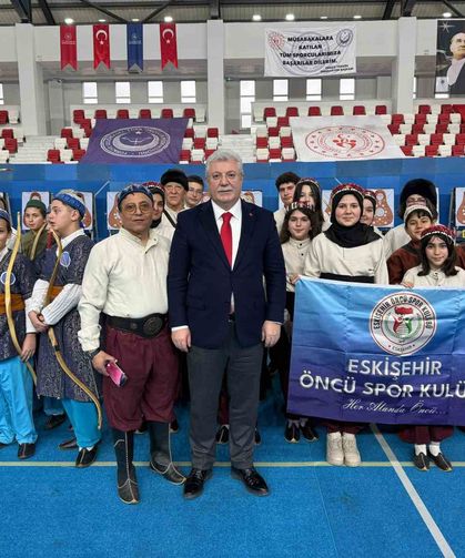 Eskişehirli okçular Türkiye Şampiyonası'ndan dereceyle döndü