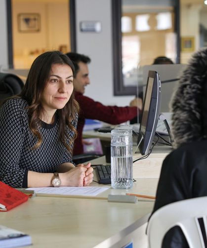 Emekli destek kartına yoğun ilgi