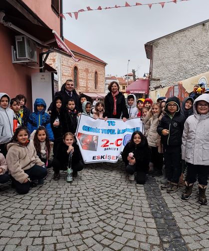 Kentimizdeki Tarihi Mekânlar Dersi Ayşe Ünlüce’den